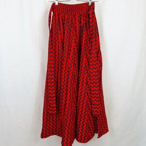 Gorgeous Red and Black Mexican Dancer Circle Flare Skirt